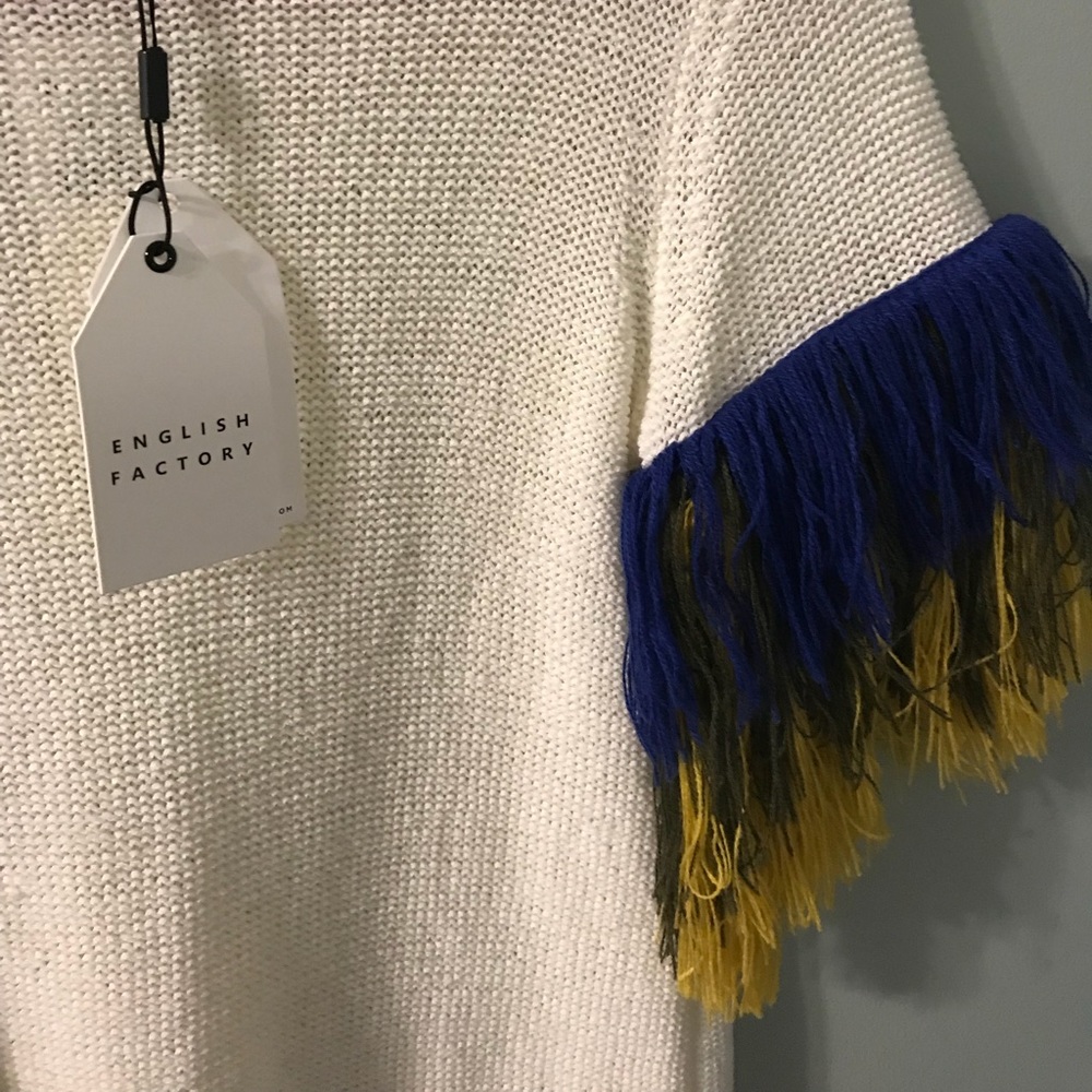 short sleeve white sweater ( English factory)